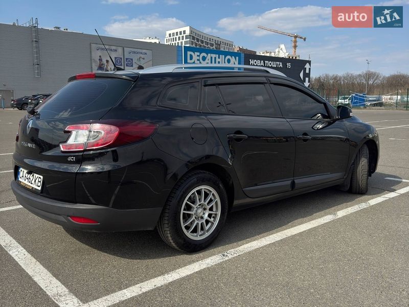 Універсал Renault Megane 2011 в Києві фото 15 Універсал Renault Megane 2011 в Києві