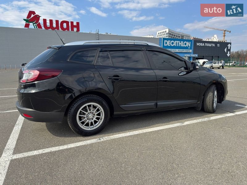 Універсал Renault Megane 2011 в Києві фото 16 Універсал Renault Megane 2011 в Києві