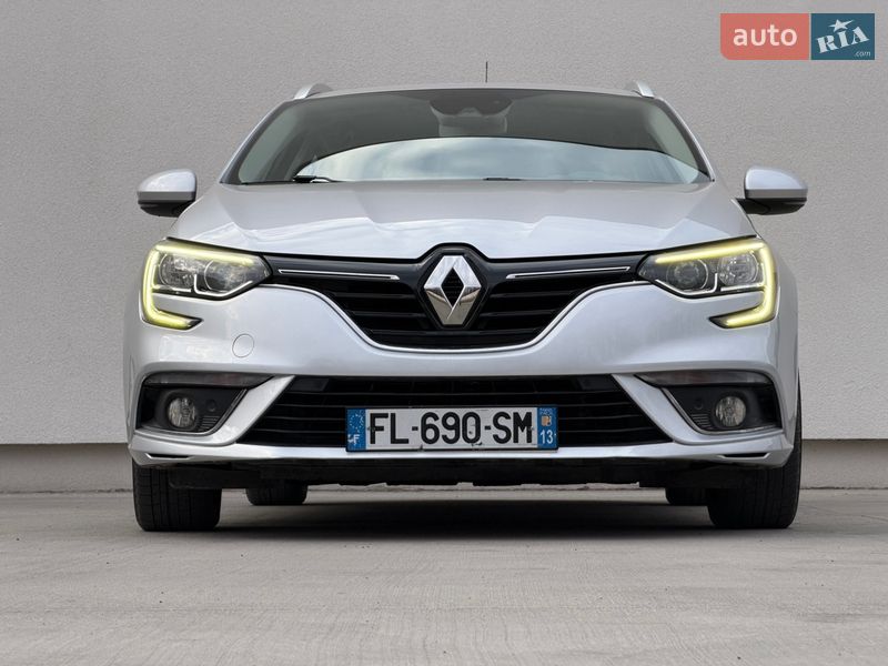 Универсал Renault Megane 2019 в Луцке фото 8 Универсал Renault Megane 2019 в Луцке