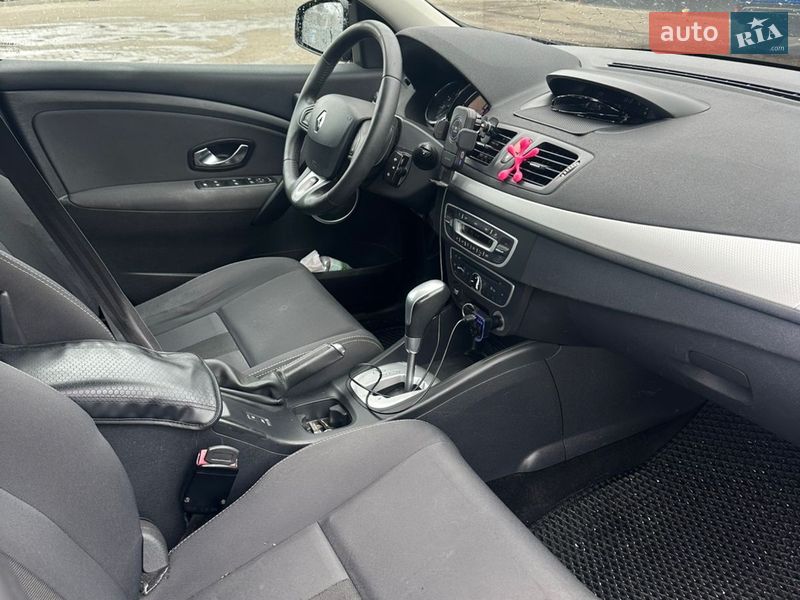 Універсал Renault Megane 2010 в Лозовій