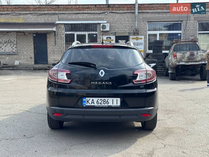 Універсал Renault Megane 2015 в Дніпрі