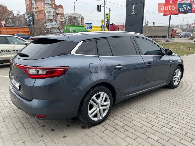 Универсал Renault Megane 2017 в Полтаве фото 16 Универсал Renault Megane 2017 в Полтаве