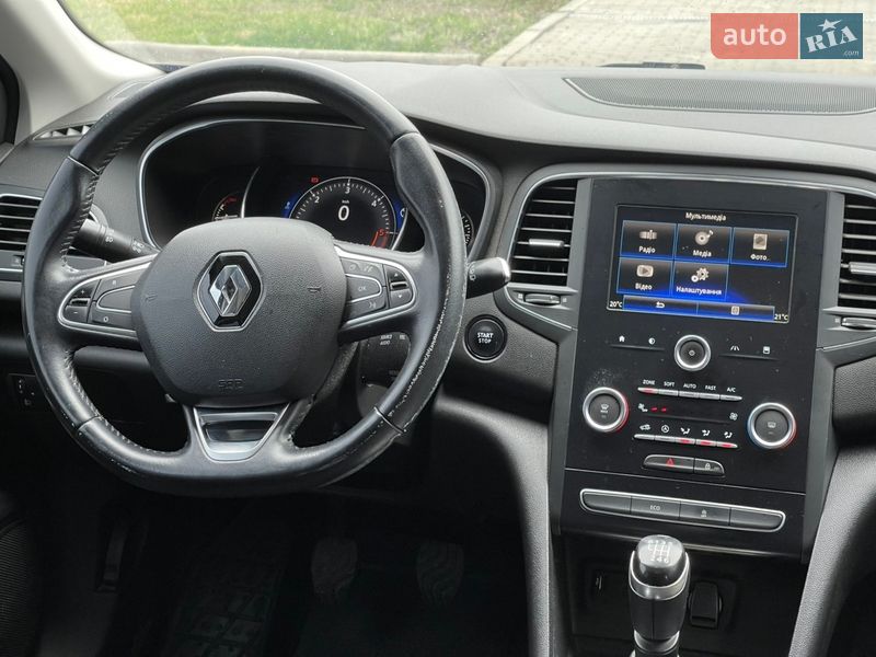 Универсал Renault Megane 2017 в Полтаве фото 40 Универсал Renault Megane 2017 в Полтаве