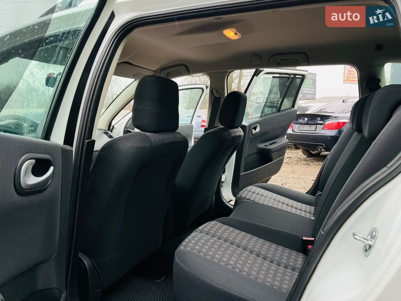 Универсал Renault Megane 2009 в Харькове фото 13 Универсал Renault Megane 2009 в Харькове