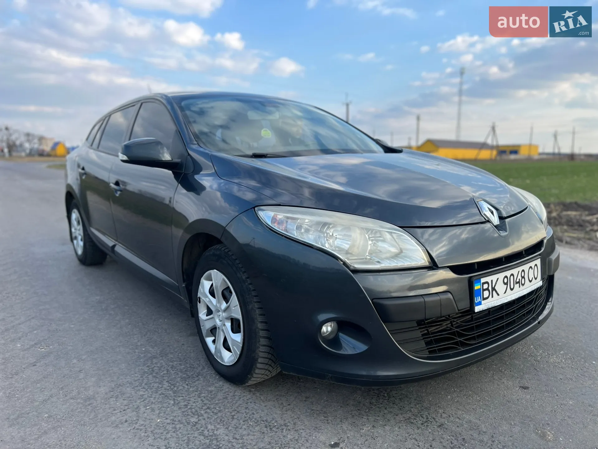 2010 Renault Megane - мініатюра 11