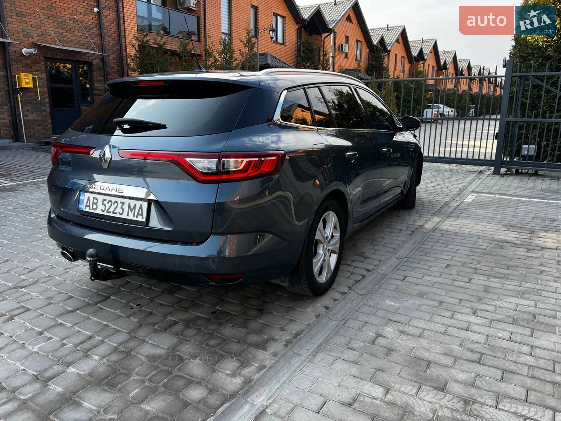 Renault Megane 2017 VIN VF1RFB00156985249 фото оголошення 11 з 28