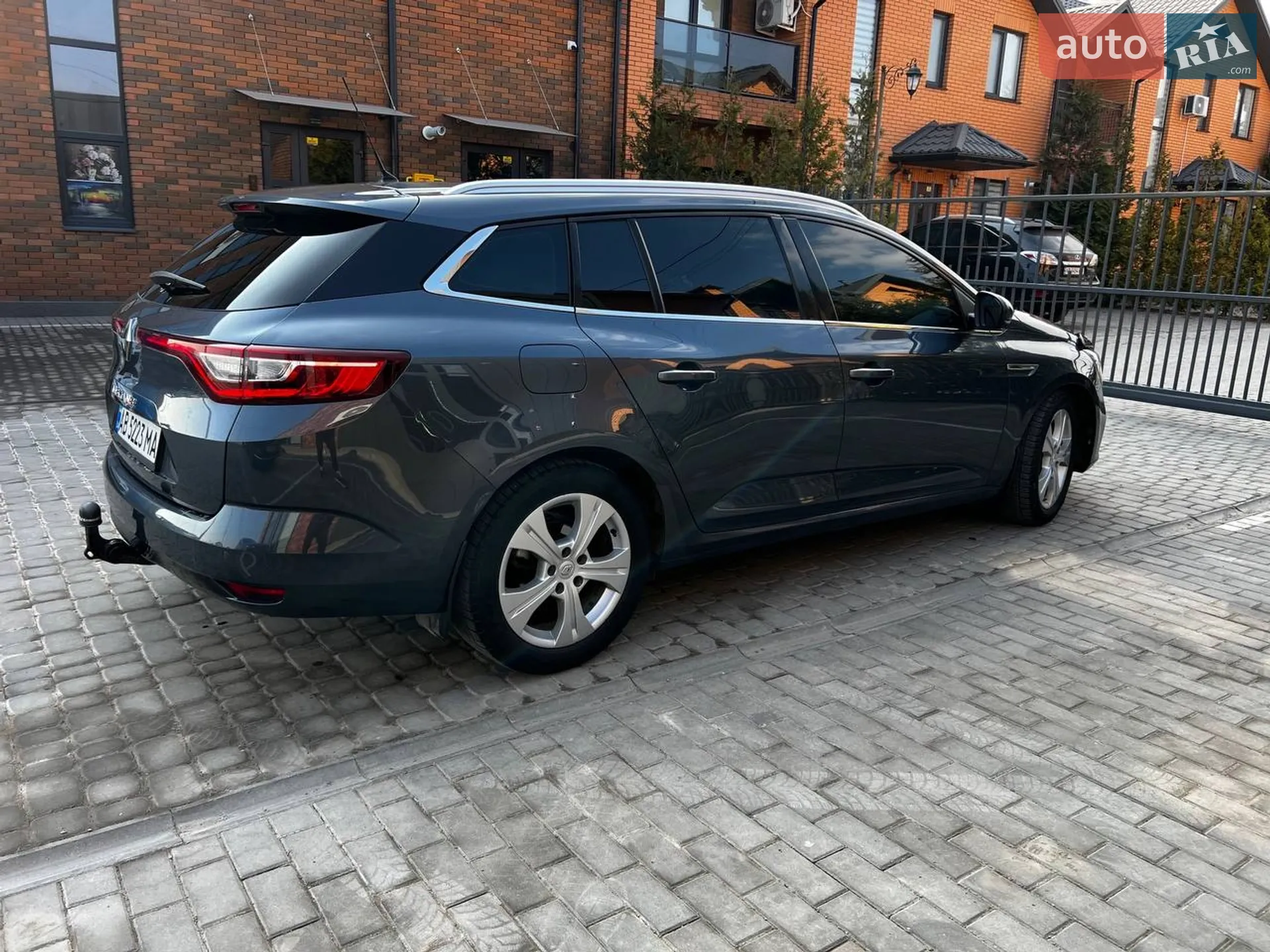 Renault Megane 2017 VIN VF1RFB00156985249 фото оголошення 12 з 28