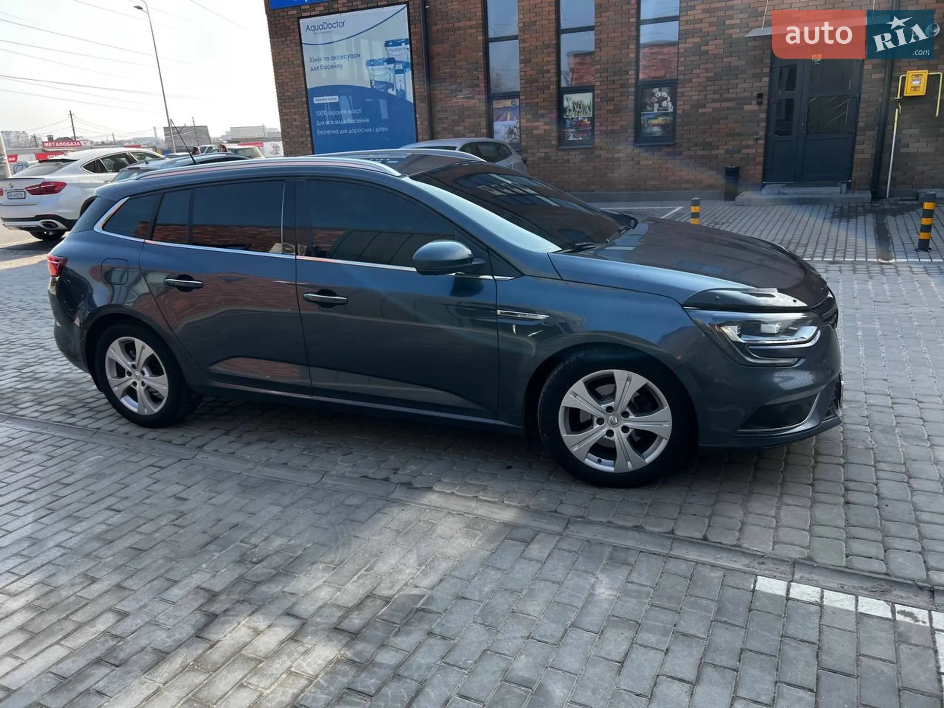 Renault Megane 2017 VIN VF1RFB00156985249 фото оголошення 8 з 28