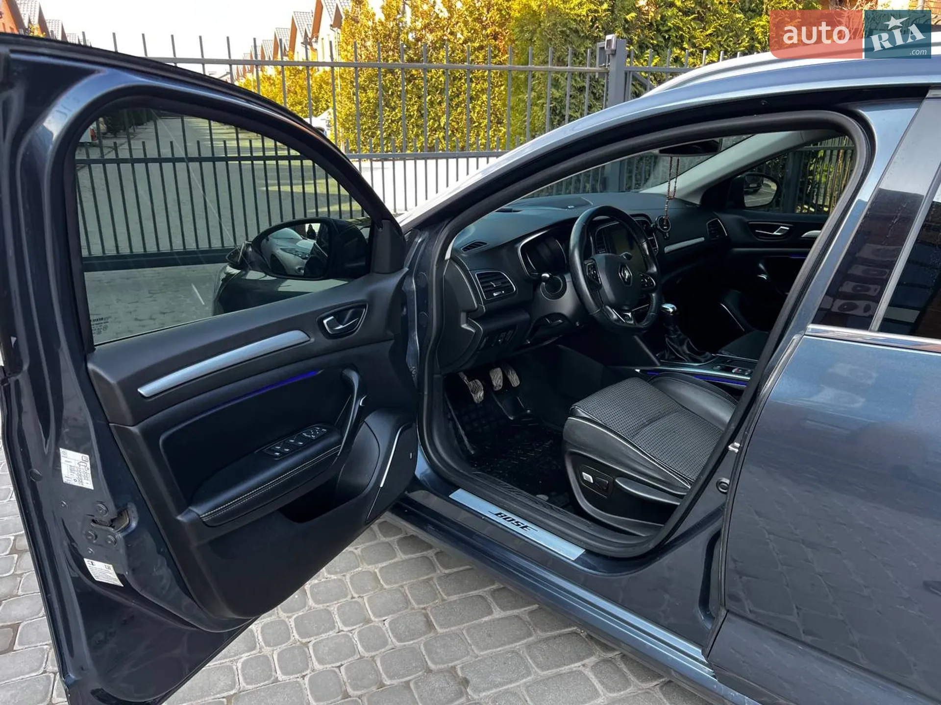 Renault Megane 2017 VIN VF1RFB00156985249 фото оголошення 21 з 28