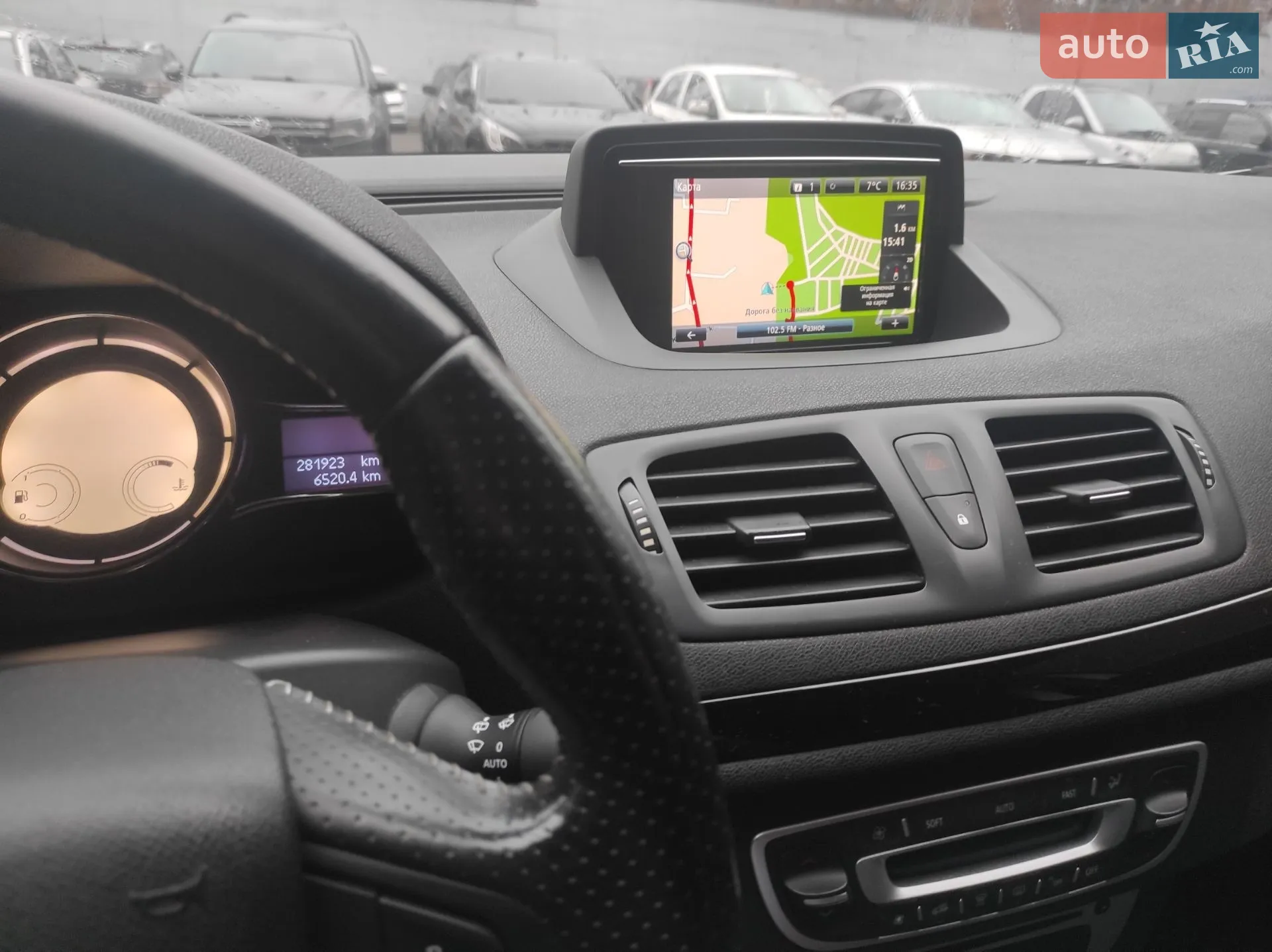 2014 Renault Megane - мініатюра 16