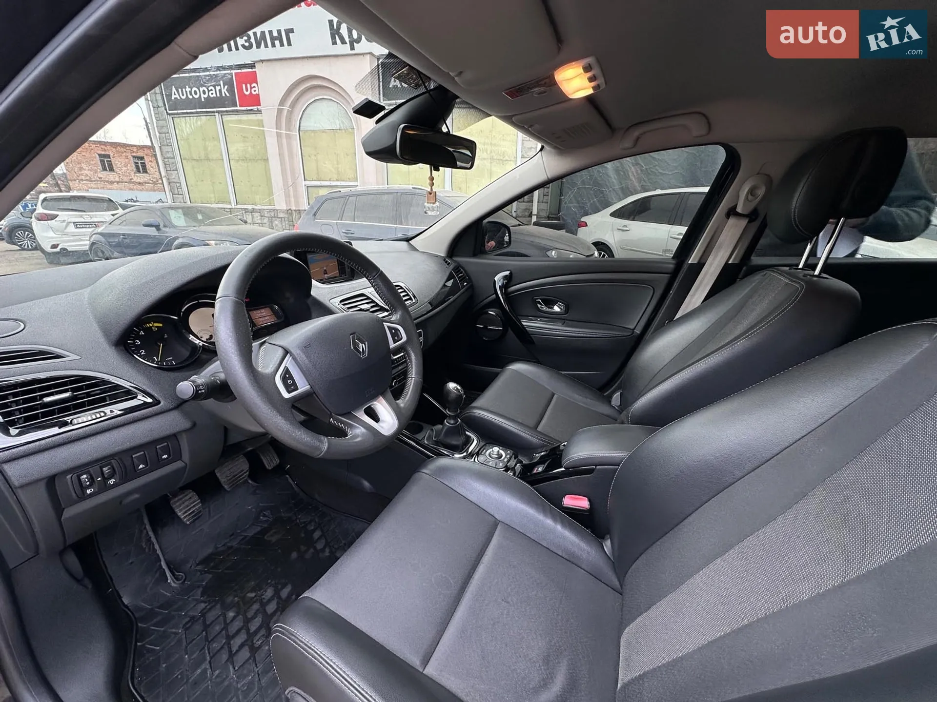 2012 Renault Megane - мініатюра 14