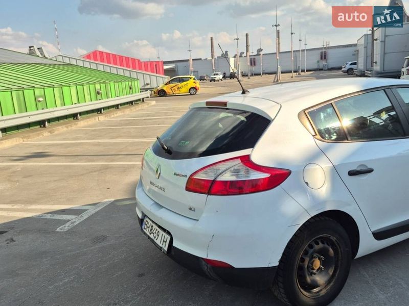 Хэтчбек Renault Megane 2011 в Киеве фото 25 Хэтчбек Renault Megane 2011 в Киеве