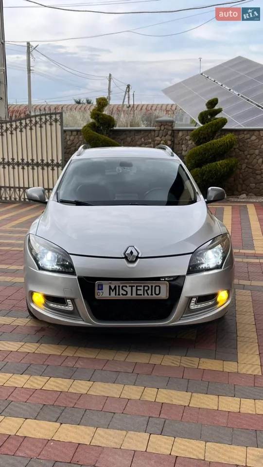 2013 Renault Megane - мініатюра 12