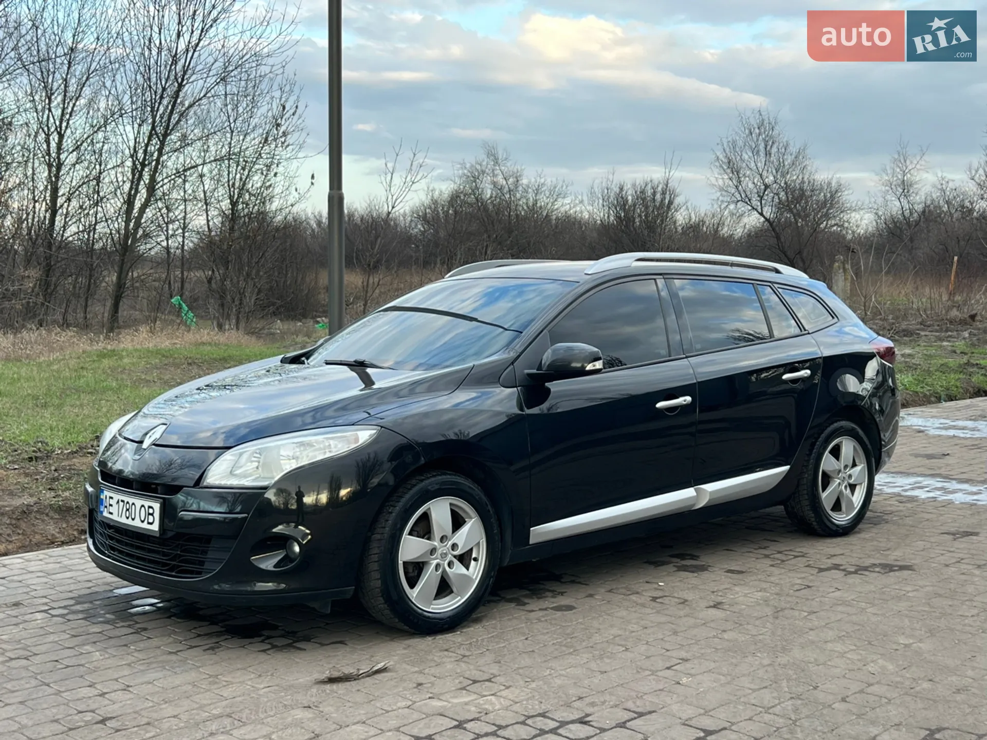 2010 Renault Megane - мініатюра 13