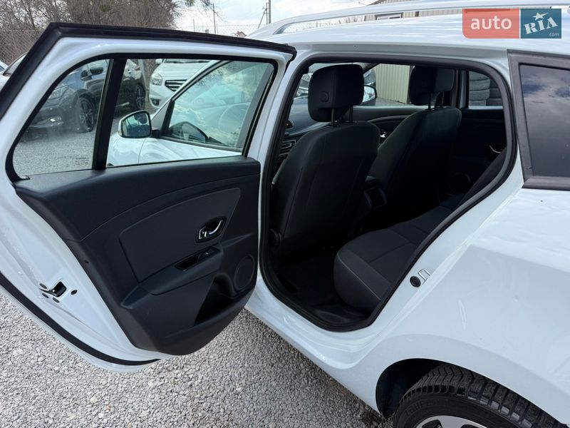 Универсал Renault Megane 2015 в Ровно