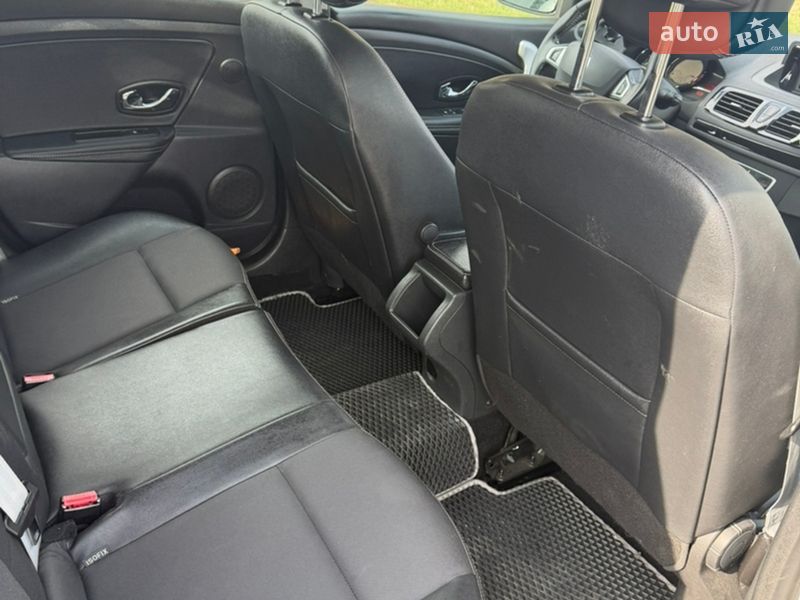 Универсал Renault Megane 2012 в Львове фото 18 Универсал Renault Megane 2012 в Львове