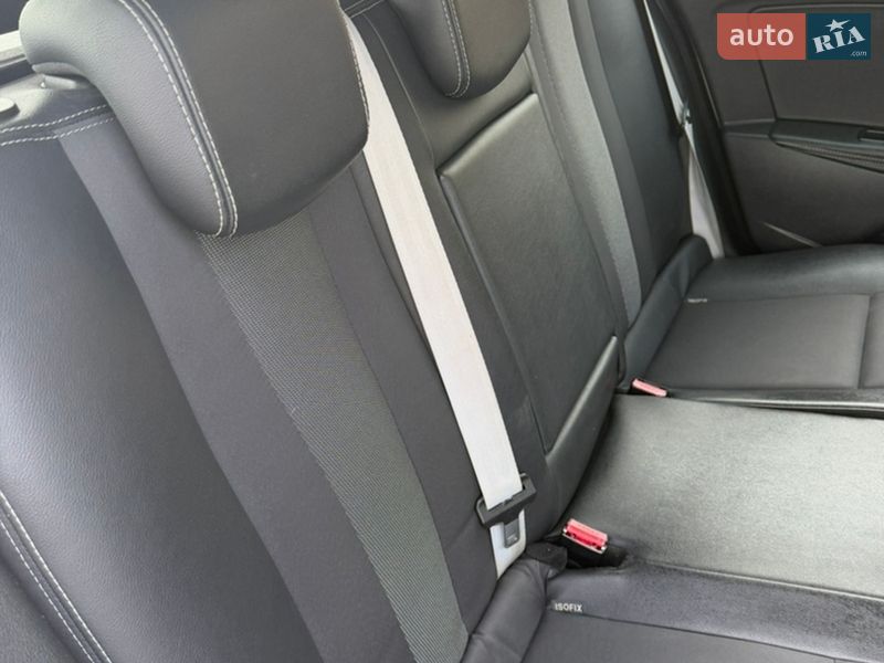 Универсал Renault Megane 2012 в Львове фото 28 Универсал Renault Megane 2012 в Львове