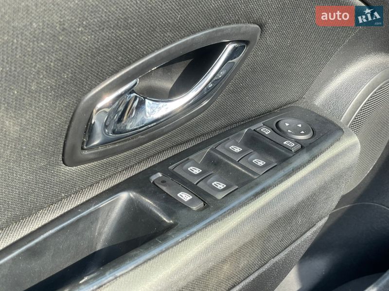 Универсал Renault Megane 2012 в Дрогобыче фото 58 Универсал Renault Megane 2012 в Дрогобыче