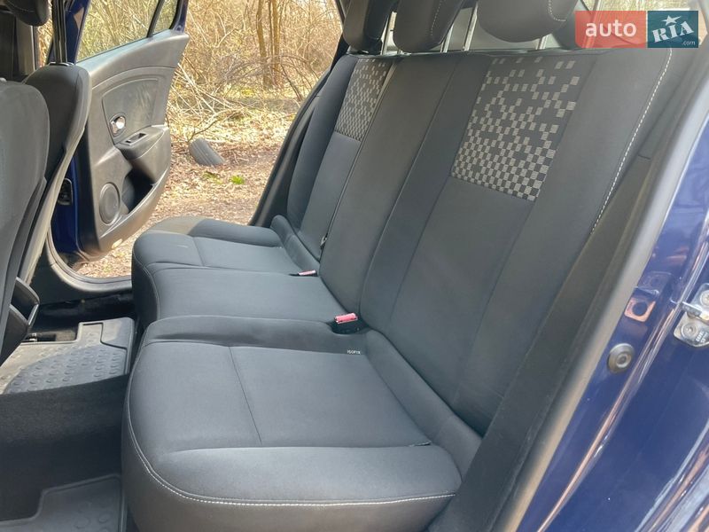 Универсал Renault Megane 2012 в Дрогобыче фото 69 Универсал Renault Megane 2012 в Дрогобыче