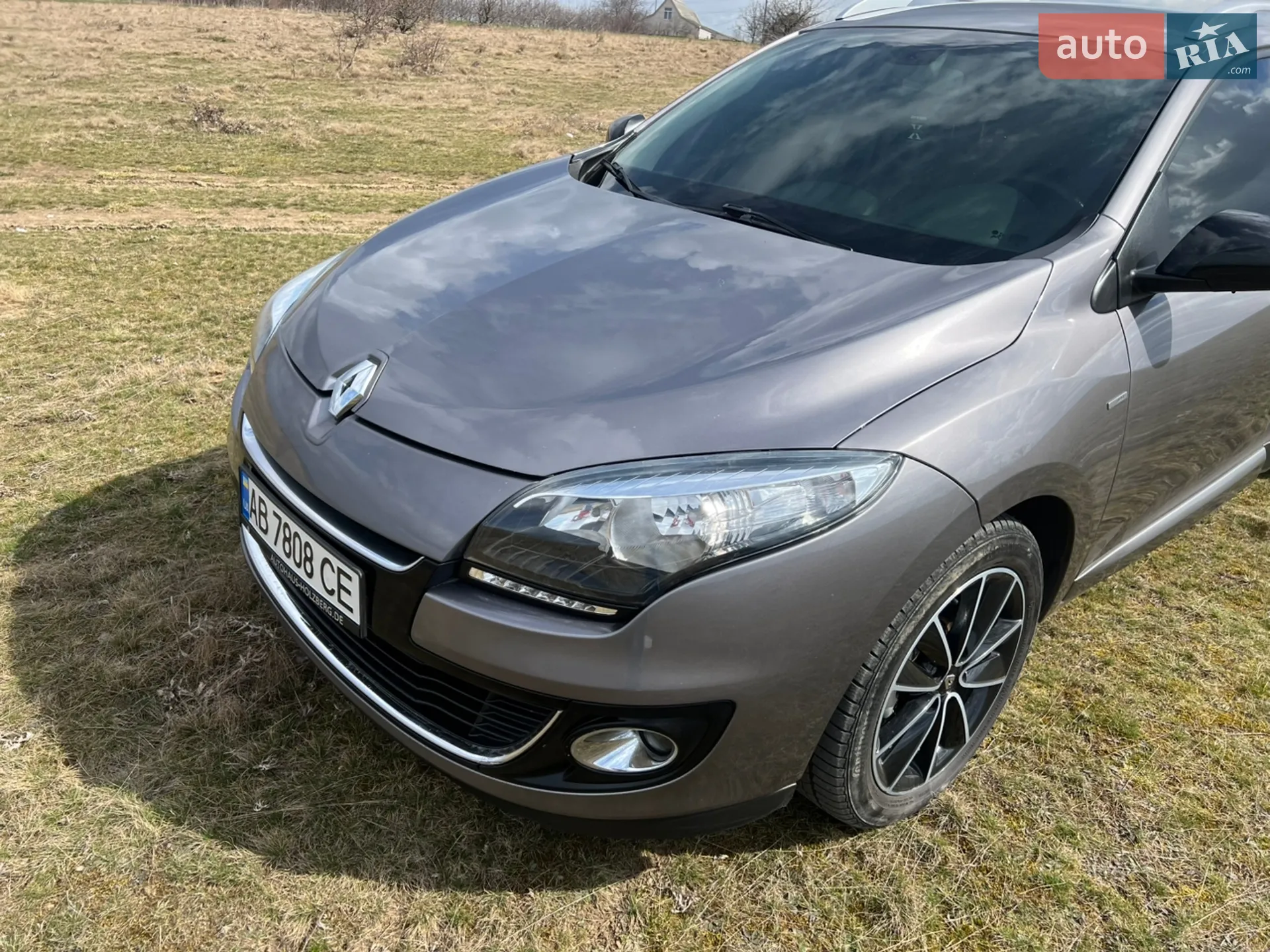 2012 Renault Megane - мініатюра 2