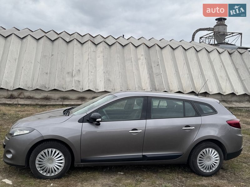 Универсал Renault Megane 2011 в Чернигове