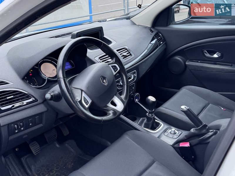 Универсал Renault Megane 2011 в Павлограде фото 4 Универсал Renault Megane 2011 в Павлограде