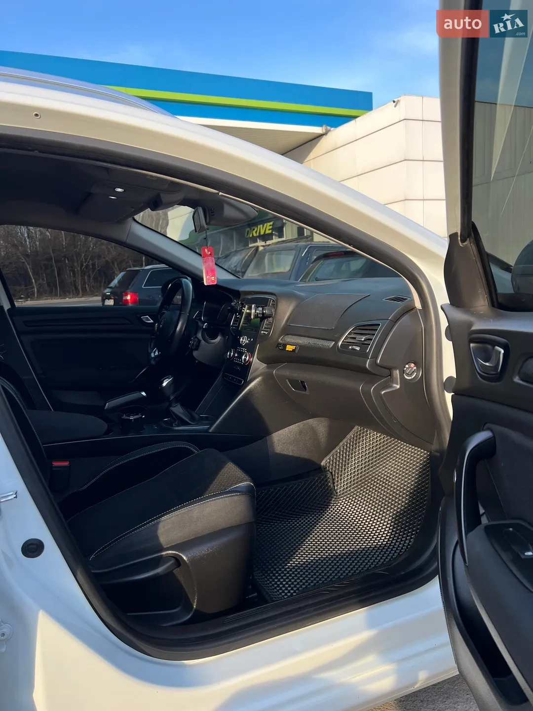 2017 Renault Megane - мініатюра 14