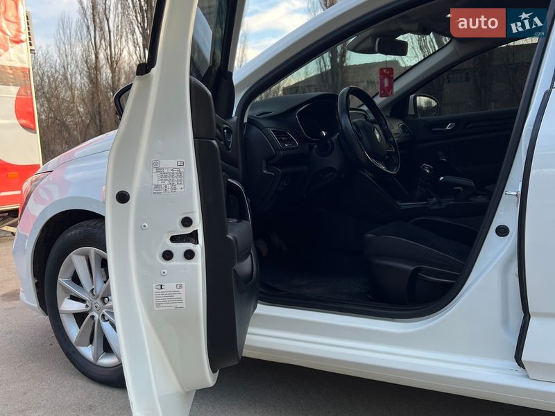 Универсал Renault Megane 2017 в Сумах фото 17 Универсал Renault Megane 2017 в Сумах