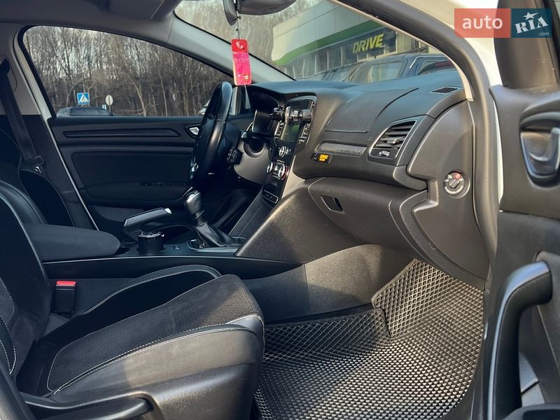 Универсал Renault Megane 2017 в Сумах фото 24 Универсал Renault Megane 2017 в Сумах