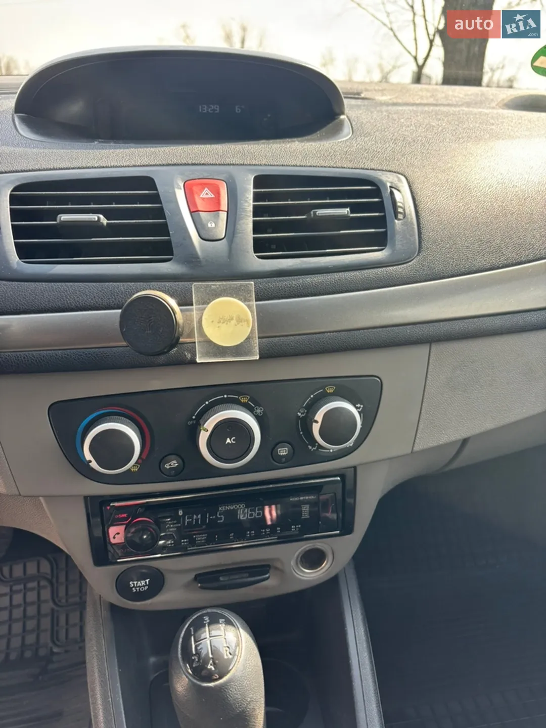 2010 Renault Megane - мініатюра 14