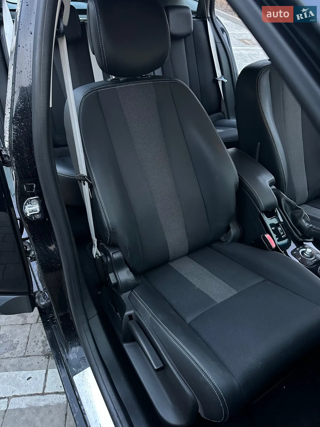 2010 Renault Megane - мініатюра 16