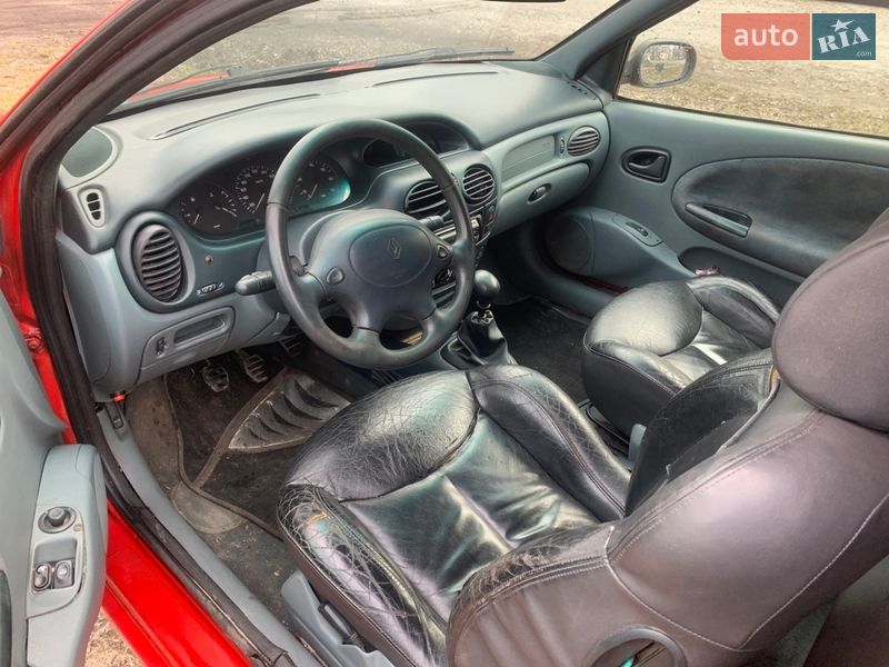 Хетчбек Renault Megane 1999 в Баранівці