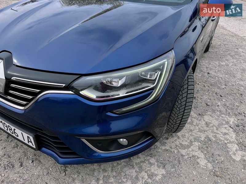 Универсал Renault Megane 2016 в Ладыжине фото 15 Универсал Renault Megane 2016 в Ладыжине