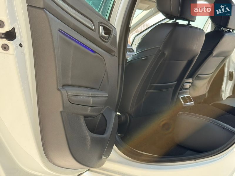 Универсал Renault Megane 2019 в Броварах фото 49 Универсал Renault Megane 2019 в Броварах