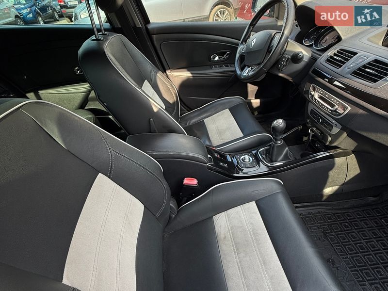 Универсал Renault Megane 2014 в Сумах фото 23 Универсал Renault Megane 2014 в Сумах