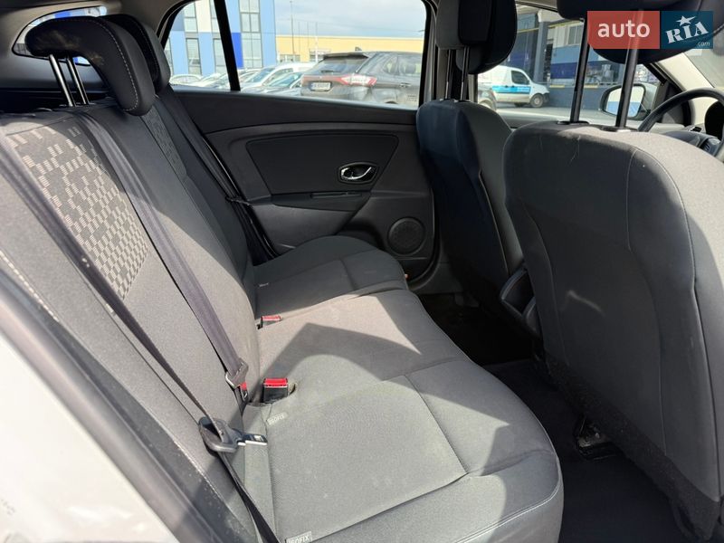 Універсал Renault Megane 2013 в Рівному