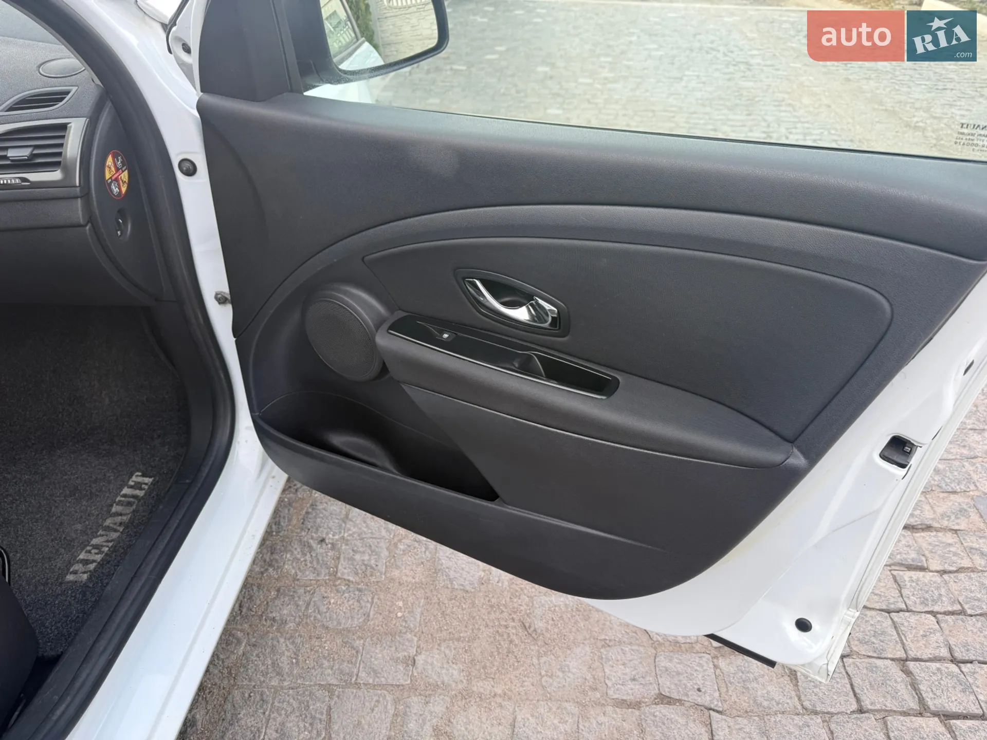 2013 Renault Megane - мініатюра 21