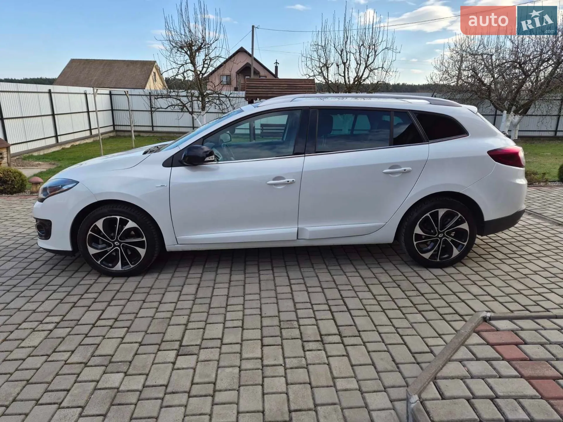 2015 Renault Megane - мініатюра 11