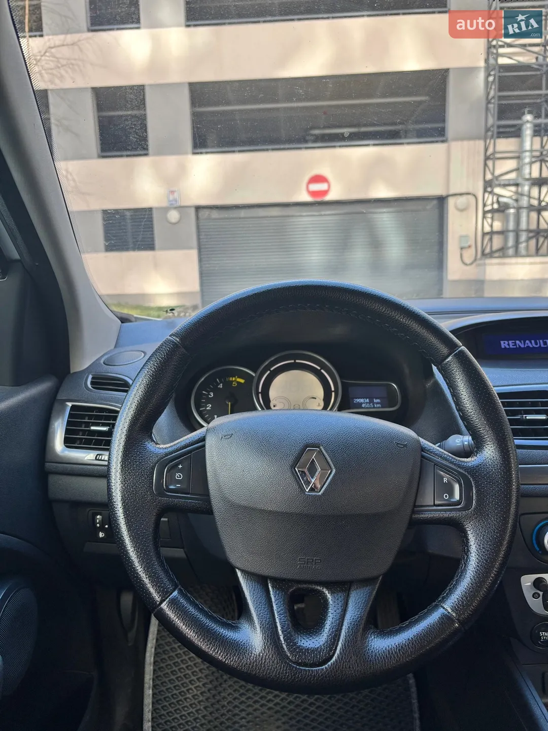 2014 Renault Megane - мініатюра 11