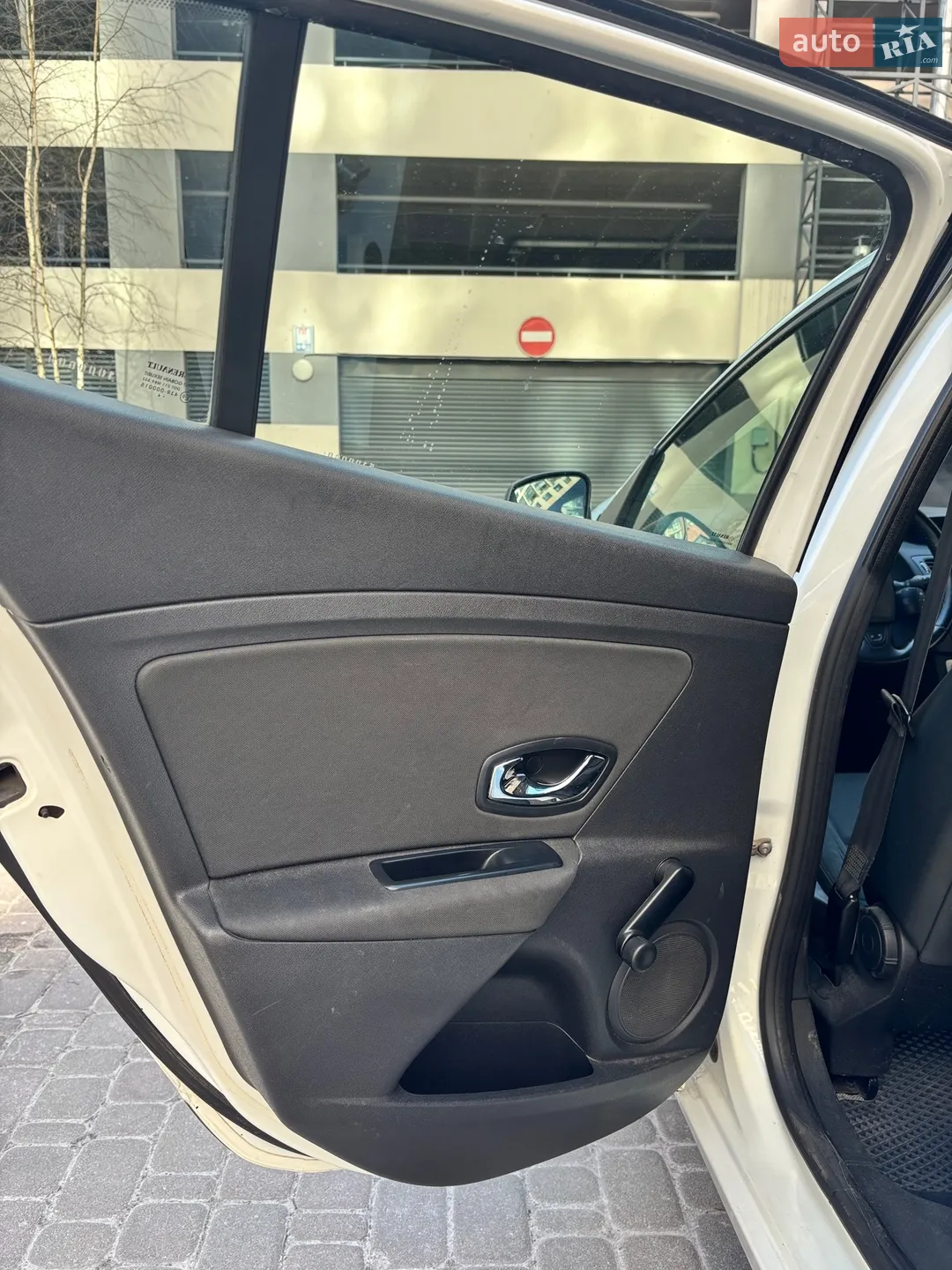 2014 Renault Megane - мініатюра 13