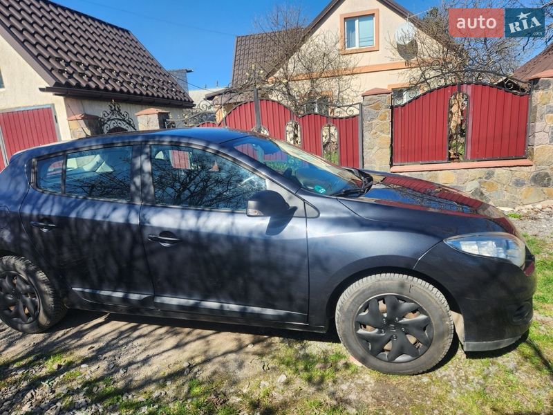 Хэтчбек Renault Megane 2012 в Хмельнике