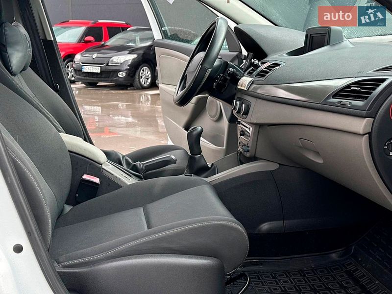 Хетчбек Renault Megane 2010 в Львові