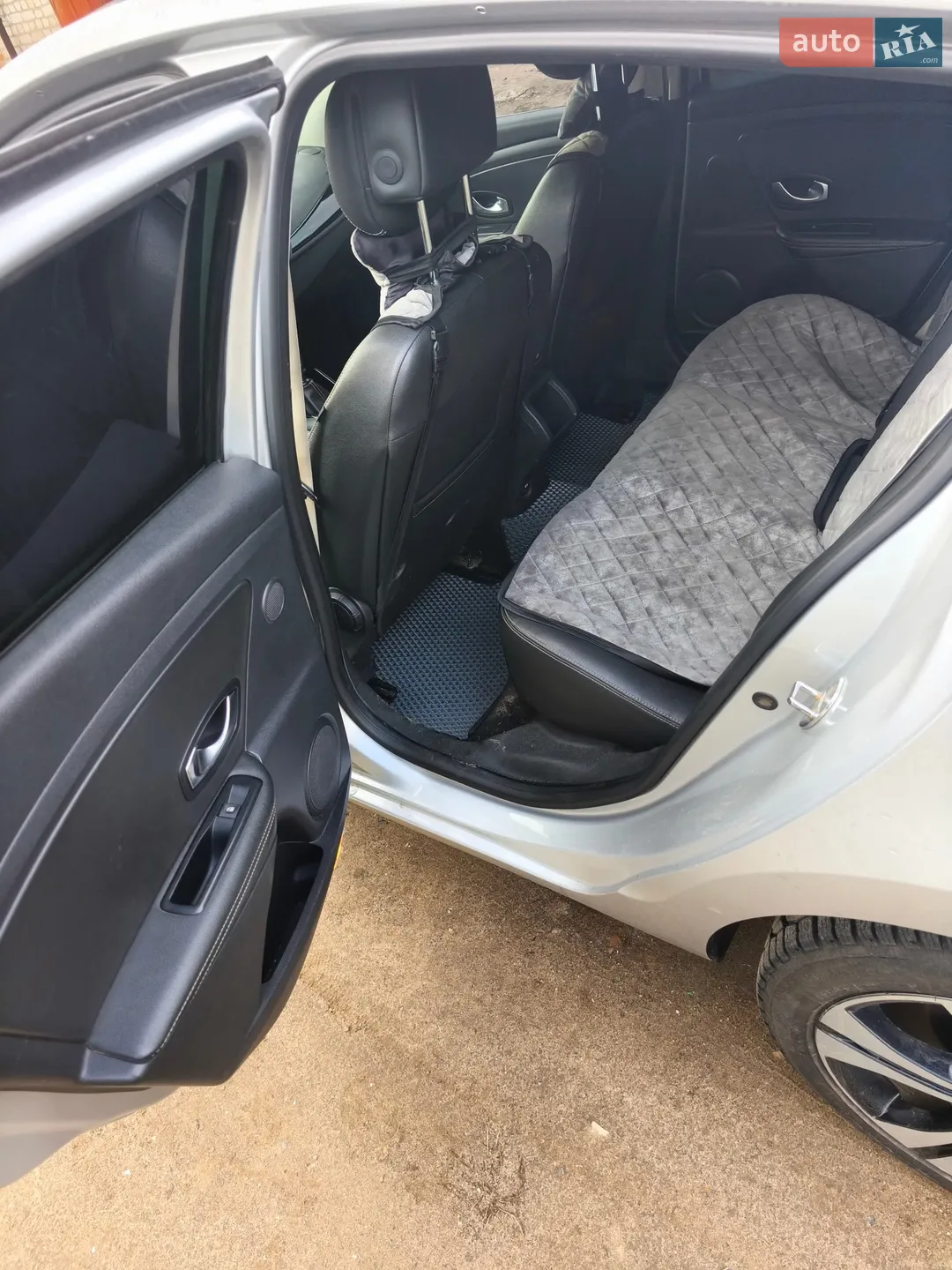 2011 Renault Megane - мініатюра 10