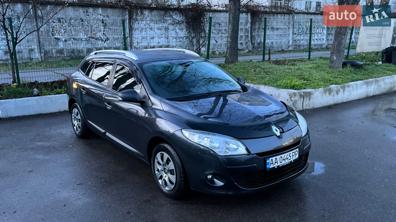 2010 Renault Megane - мініатюра 9