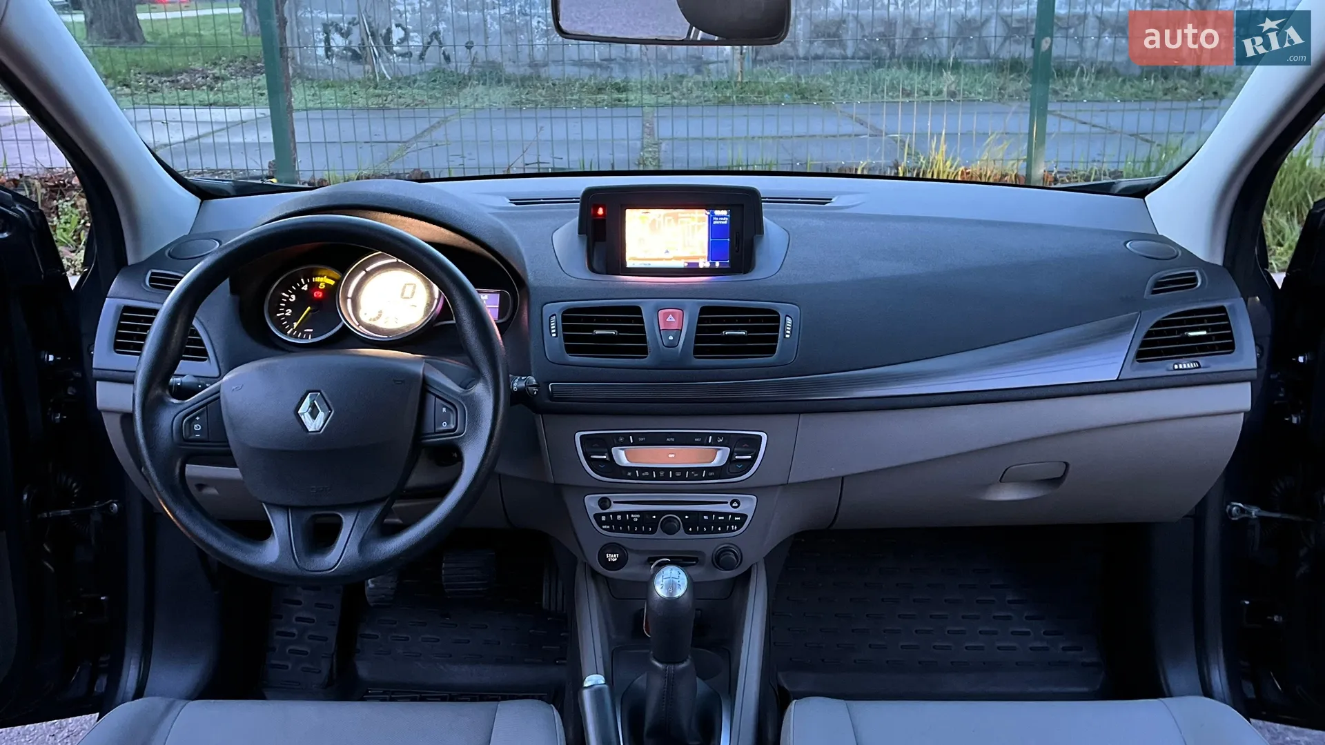 2010 Renault Megane - мініатюра 60