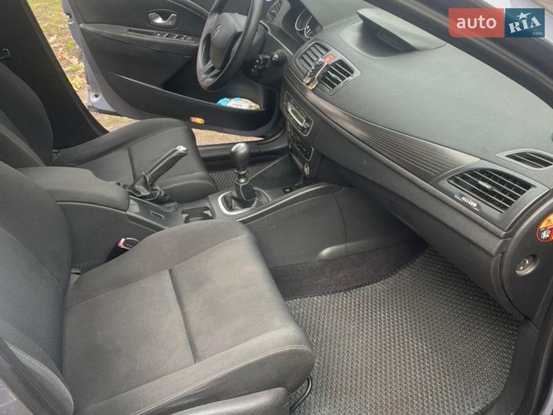 Хетчбек Renault Megane 2008 в Конотопі фото 13 Хетчбек Renault Megane 2008 в Конотопі
