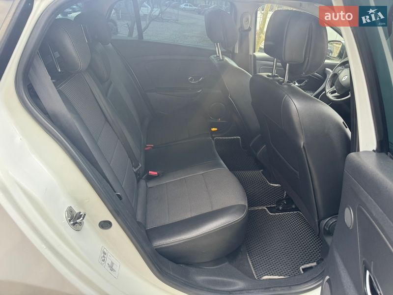 Универсал Renault Megane 2012 в Староконстантинове фото 11 Универсал Renault Megane 2012 в Староконстантинове