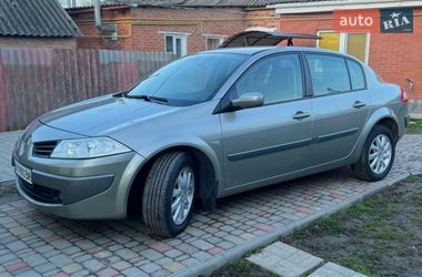 Седан Renault Megane 2007 в Ромнах