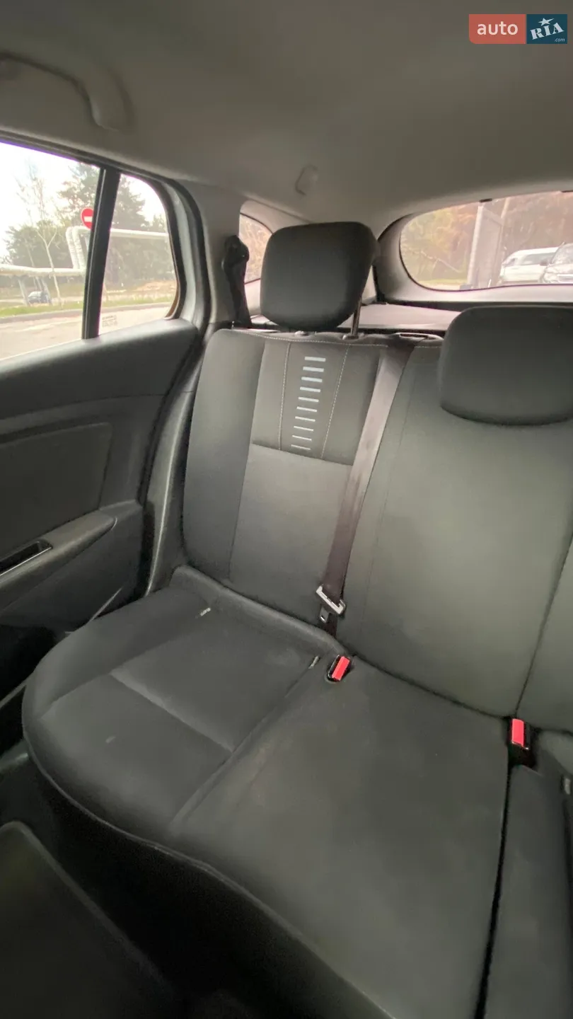 2011 Renault Megane - мініатюра 6
