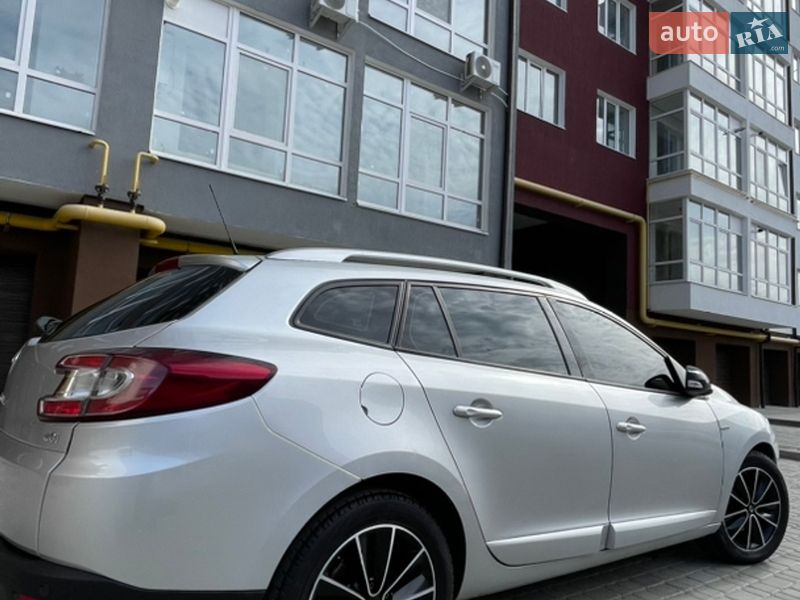 Універсал Renault Megane 2013 в Івано-Франківську фото 12 Універсал Renault Megane 2013 в Івано-Франківську